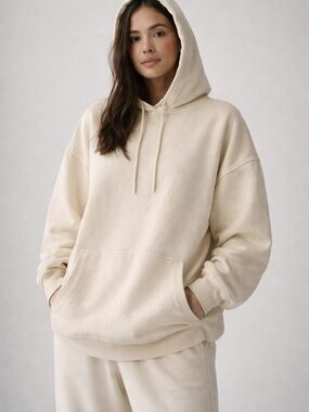 Harmony & Balance Cream Oversized Hoodie M Minimalist Athleisure Lounge Pullover